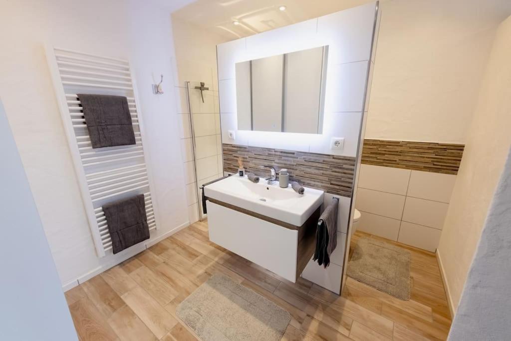 Racing-Apartment Herresbach Exterior foto